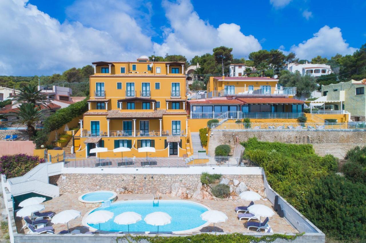 Lu' Hotel Maladroxia SantʼAntìoco Esterno foto